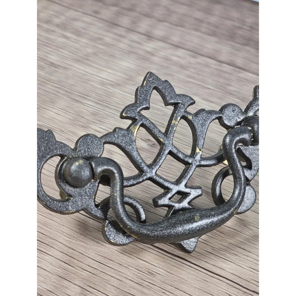 Vintage 1960s Brass Drop Bail Drawer Pull – KBC Hardware – 2 3/4x 2 1/2